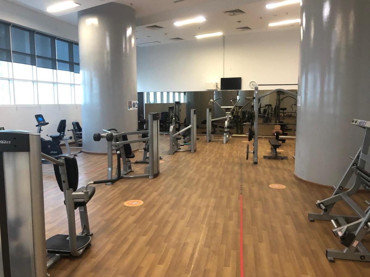 Large Size One Bedroom Apartment With Sea View Abu Dzabi Kültér fotó