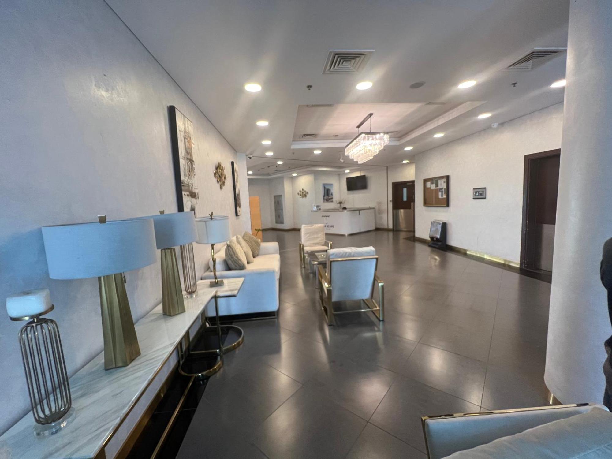 Large Size One Bedroom Apartment With Sea View Abu Dzabi Kültér fotó